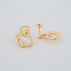 Lea Doğal İncili Asimetrik Gümüş Küpe