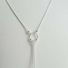 Halka ve Düğüm Detaylı Gümüş Kolye