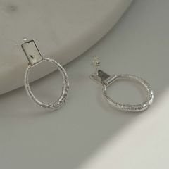 Oval ve Dikdörtgen Şeklinde Gümüş Küpe