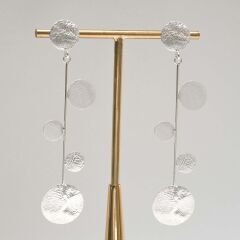 Selena Uzun Gümüş Küpe