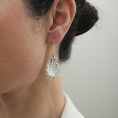 Azalia Bitki Şeklinde Gümüş Küpe