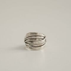 Siena Sarmal Şeklinde Gümüş Yüzük