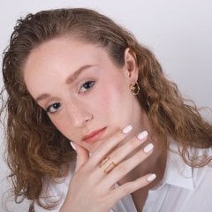 Amelia Yüz Hatlı Küpe Gold