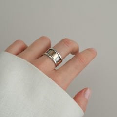 Maye Bakır Plaka Detaylı Gümüş Yüzük